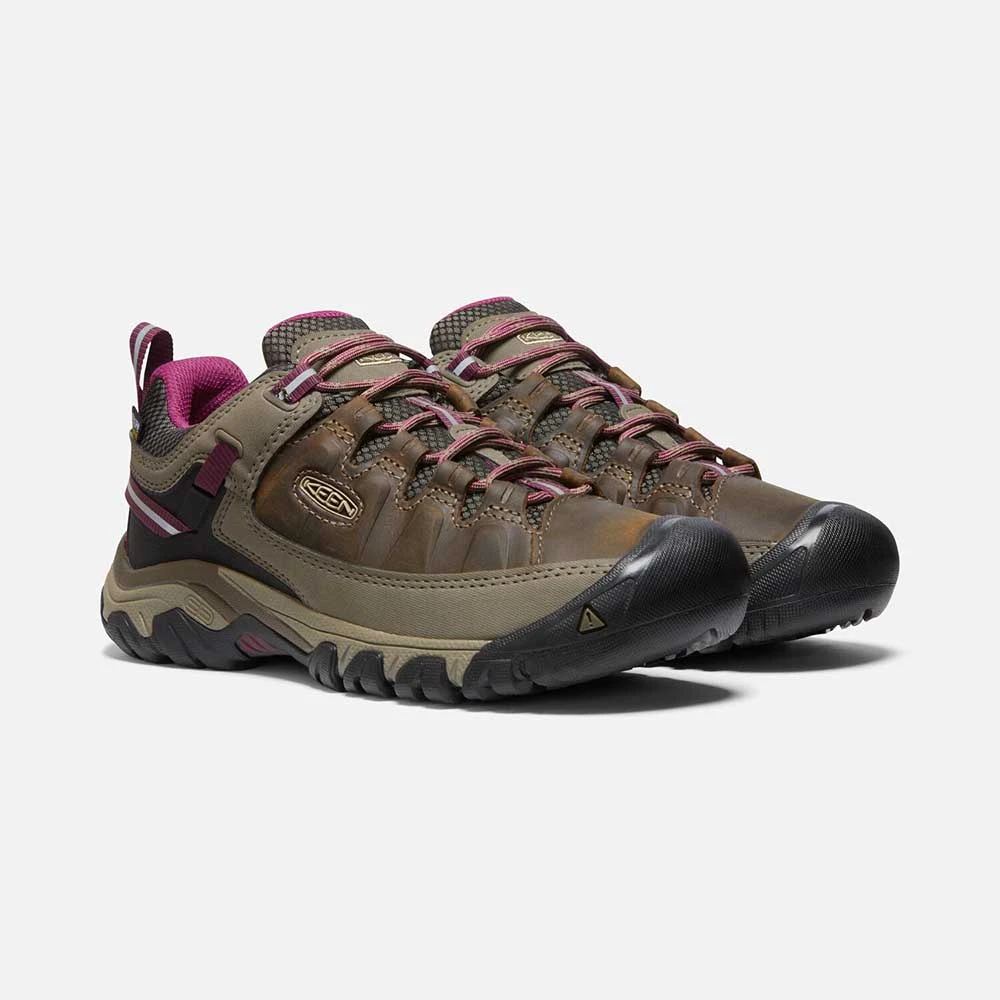 Keen Women's Targhee III Waterproof Hiking Shoe - Weiss/Boysenberry- Regular (B) 5 Keen Women's Targhee III Waterproof Hiking Shoe - Weiss/Boysenberry- Regular (B) - Image 3