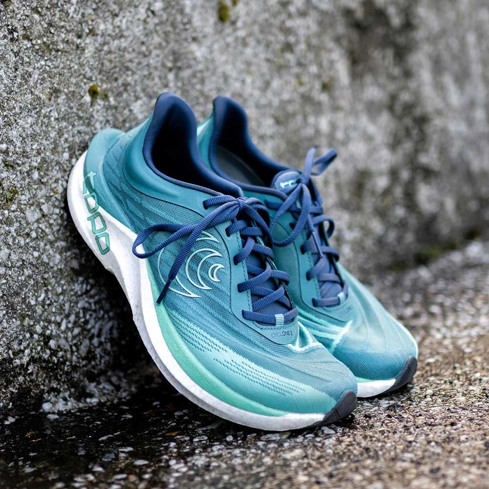 Topo Athletic Women's Cyclone 2 Running Shoe- Ocean/Mint- Regular (B) 10 Topo Athletic Women's Cyclone 2 Running Shoe- Ocean/Mint- Regular (B) - Image 8