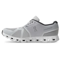 On Running Men's Cloud 5 Running Shoe- Glacier/White - Regular (D) -The Famous Shoe Store webimage 75eca24f c2c2 4bb2 8460 f96667ed21da