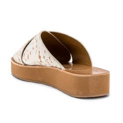 Women's Dolce Vita Capri Platform Sandal-Fawn -The Famous Shoe Store womens dolce vita capri sandal 217fawn back 20344.1612452844